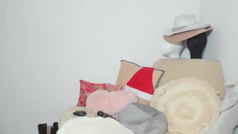 Kattia Fox online show from 01/12/26, 05:40