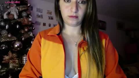 Snapshot of kattie_love chatting on 01/17/25, 05:53 kattie online show from 01/17/25, 05:53