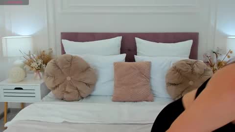 Snapshot of kattiwong chatting on 09/20/25, 12:28 Katti online show from 09/20/25, 12:28