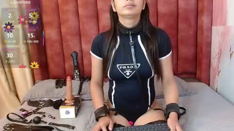 Snapshot of katty_berry_ chatting on 05/16/26, 08:18 Arianna online show from 05/16/26, 08:18
