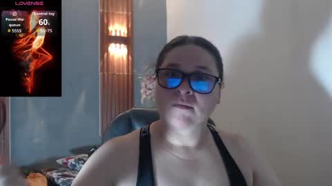 katty online show from 10/14/25, 12:28