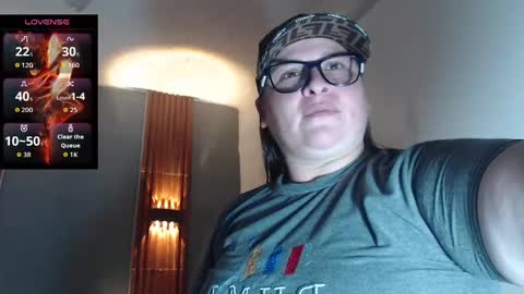 Snapshot of katty_findom_ chatting on 10/29/25, 12:40 katty online show from 10/29/25, 12:40