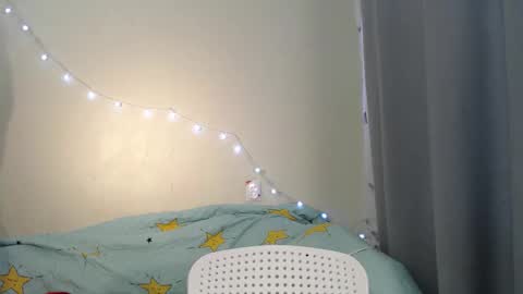 Snapshot of katty_fox chatting on 11/20/25, 08:14 Katty Fox online show from 11/20/25, 08:14