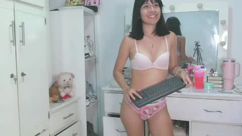 Katty online show from 04/15/26, 10:54