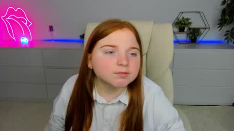 Katty online show from 09/22/25, 05:31