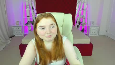Katty online show from 05/19/26, 01:56