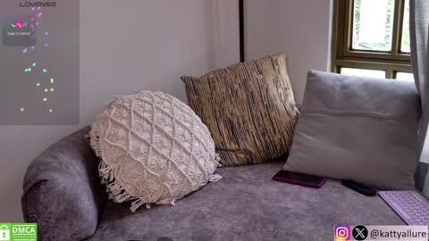 Snapshot of kattyallure chatting on 12/06/24, 09:35 Katty online show from 12/06/24, 09:35