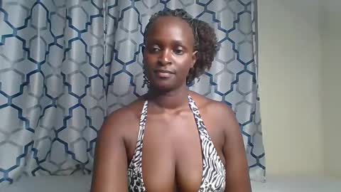 Snapshot of kattysexy2 chatting on 09/19/25, 05:35 kattyse online show from 09/19/25, 05:35