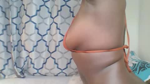 Snapshot of kattysexy2 chatting on 10/12/25, 10:53 kattyse online show from 10/12/25, 10:53