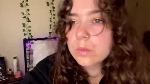 Princesse Kat  online show from 12/17/25, 09:54