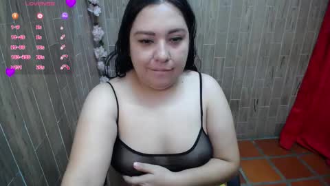 Snapshot of katy2425 chatting on 09/10/25, 01:49 Katy online show from 09/10/25, 01:49