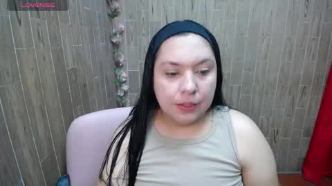 Snapshot of katy2425 chatting on 10/23/25, 12:32 Katy online show from 10/23/25, 12:32