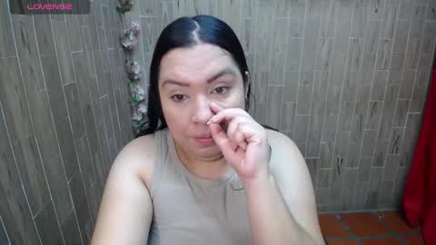 Snapshot of katy2425 chatting on 11/19/25, 07:03 Katy online show from 11/19/25, 07:03