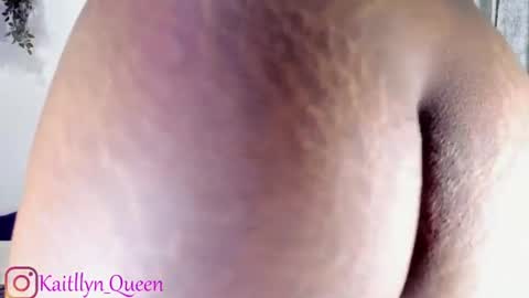 Snapshot of katy_smit1 chatting on 07/16/26, 03:07 Kaitllyn Queen online show from 07/16/26, 03:07