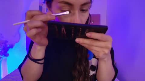 Snapshot of katy_van chatting on 09/29/25, 03:44 Katy Van online show from 09/29/25, 03:44