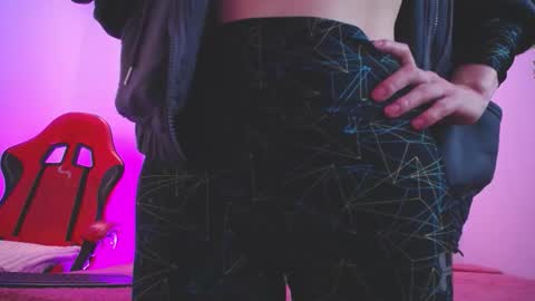 Snapshot of katy_van chatting on 11/22/25, 08:52 Katy Van online show from 11/22/25, 08:52