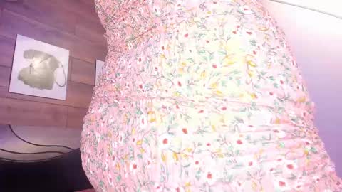 Snapshot of katyablonding chatting on 10/04/25, 02:37 salo online show from 10/04/25, 02:37