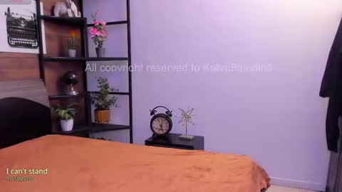 Snapshot of katyablonding chatting on 10/25/25, 08:03 salo online show from 10/25/25, 08:03