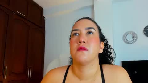 KATYAJHONSS online show from 07/07/26, 09:52
