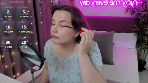 Kate online show from 09/12/25, 05:07