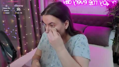 Kate online show from 02/14/26, 05:04