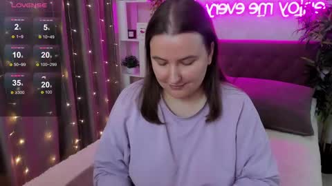 Kate online show from 05/16/26, 06:21