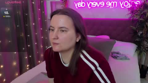 Kate online show from 05/20/26, 06:30