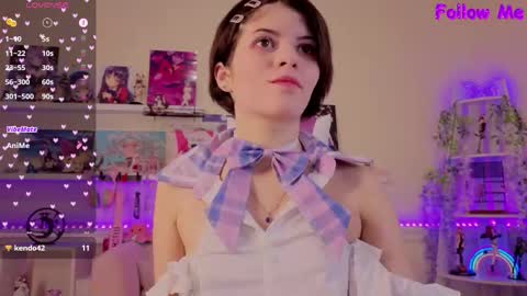 Snapshot of katyazaitseva chatting on 11/22/25, 01:32 Katya online show from 11/22/25, 01:32