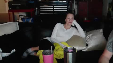 katycouple2003 online show from 12/28/24, 04:41