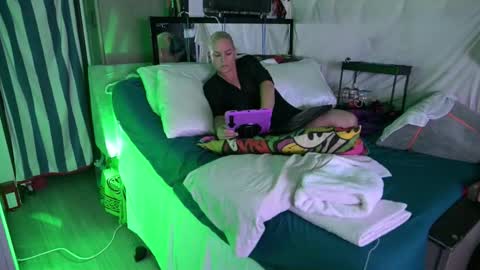 katycouple69 online show from 03/08/26, 07:12