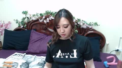 Snapshot of katydoll_ chatting on 03/03/25, 06:01 Katy online show from 03/03/25, 06:01