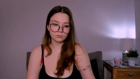 Snapshot of katygentle chatting on 11/28/25, 01:14 Katy online show from 11/28/25, 01:14