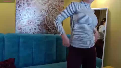 Katyline online show from 04/10/26, 03:50