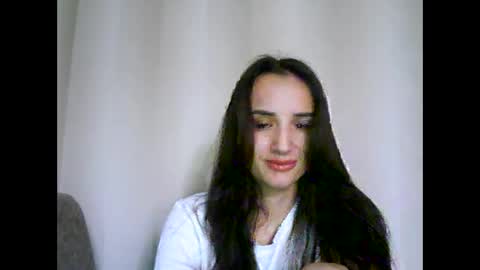 Snapshot of katymixxx chatting on 10/22/25, 08:25 katymixx online show from 10/22/25, 08:25