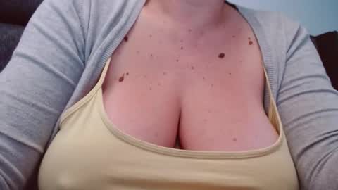 Katy online show from 10/01/25, 05:24