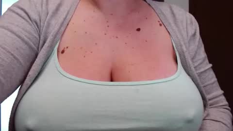 Katy online show from 11/16/25, 06:41