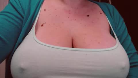 Katy online show from 12/22/25, 04:20