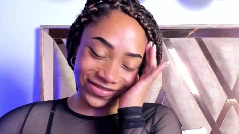 katyortiz online show from 10/03/25, 12:02