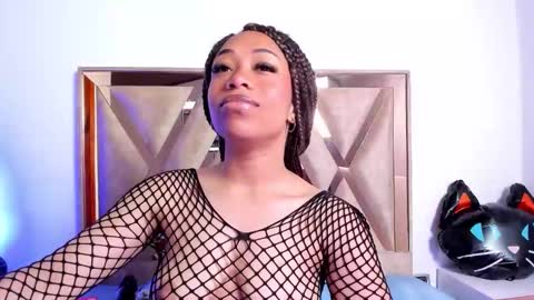 katyortiz online show from 10/29/25, 11:45