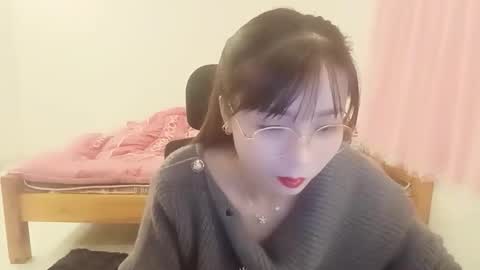 Snapshot of kawa8386 chatting on 12/05/25, 12:14 kawa8386 online show from 12/05/25, 12:14