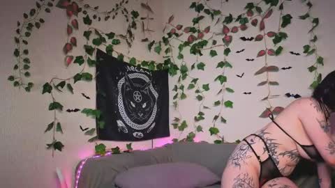 Snapshot of kawai_kittypussy chatting on 01/07/26, 07:55 Mia online show from 01/07/26, 07:55