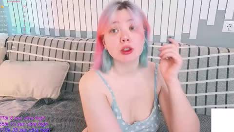 Yuki  online show from 03/23/26, 06:17