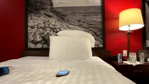 Snapshot of kawarthalakes chatting on 10/13/25, 11:38 kawarthalakes online show from 10/13/25, 11:38