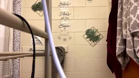 kay_la online show from 03/27/26, 05:46