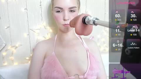 Snapshot of kaya_devis chatting on 11/09/25, 05:06 KAYA online show from 11/09/25, 05:06