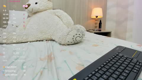 Snapshot of kaya_taraji chatting on 02/07/25, 05:40 online show from 02/07/25, 05:40