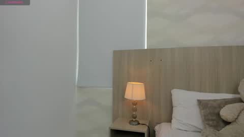 Snapshot of kaya_taraji chatting on 11/10/25, 11:20 online show from 11/10/25, 11:20