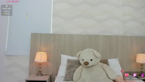 Snapshot of kaya_taraji chatting on 11/20/25, 11:21 online show from 11/20/25, 11:21