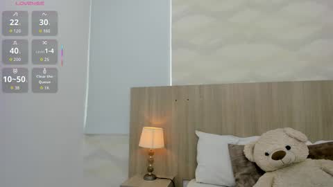 Snapshot of kaya_taraji chatting on 11/29/25, 11:24 online show from 11/29/25, 11:24