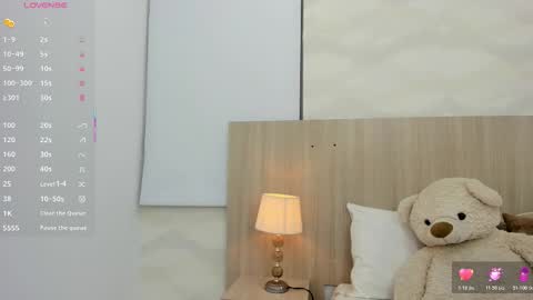 Snapshot of kaya_taraji chatting on 12/23/25, 03:26 online show from 12/23/25, 03:26